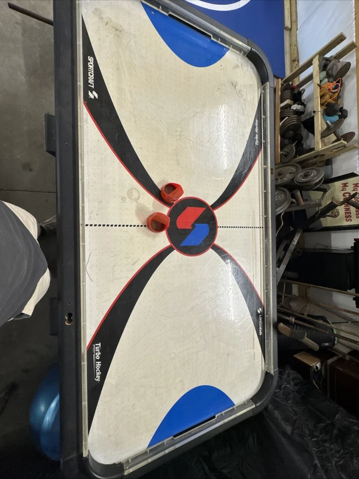 Air Hockey Table - Image 2 of 4