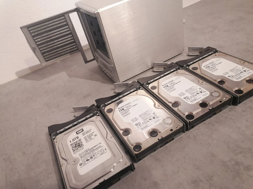 NAS mit 4x 1 TB HDD - Terra NASBOX4 - Bild 4 von 4