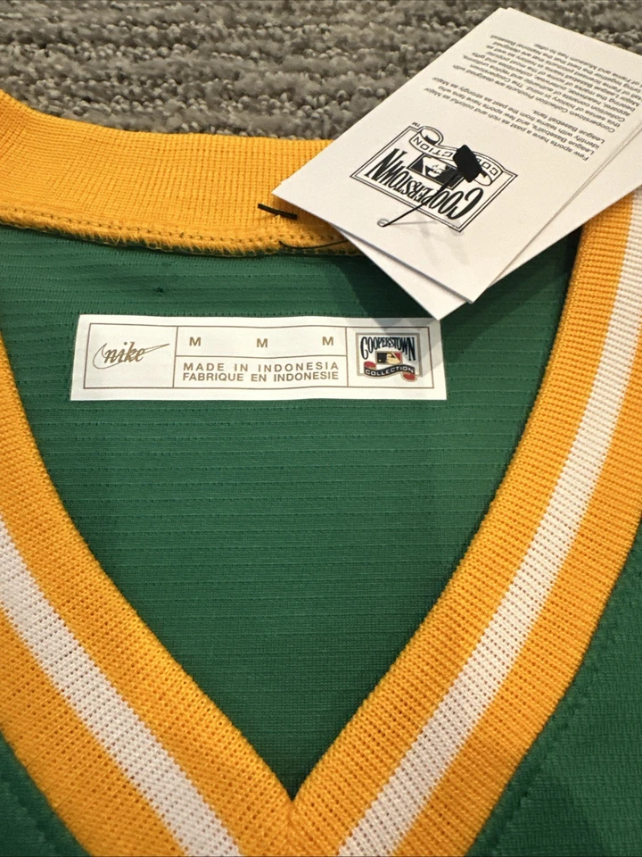 Official Reggie Jackson Oakland A's Cooperstown Throwback Jersey Nike Men Sz M - Image 4 of 4