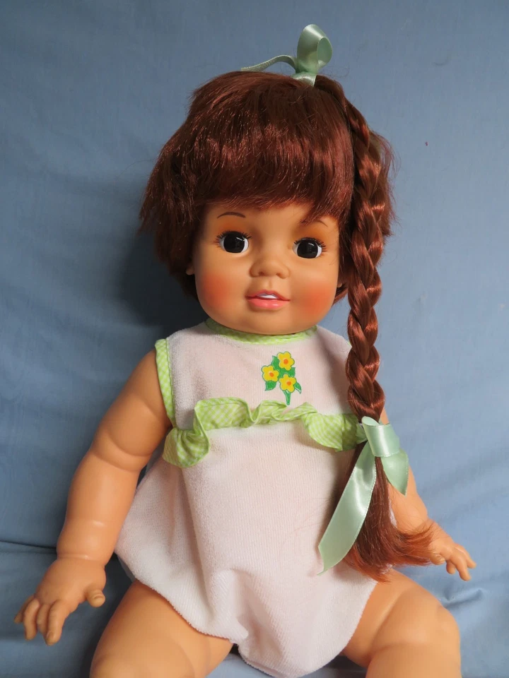 VINTAGE 1973 IDEAL BABY CRUSSY DOLL 24" JOINTED HARD VINYL RED GROWING HAIR - Image 3 of 4