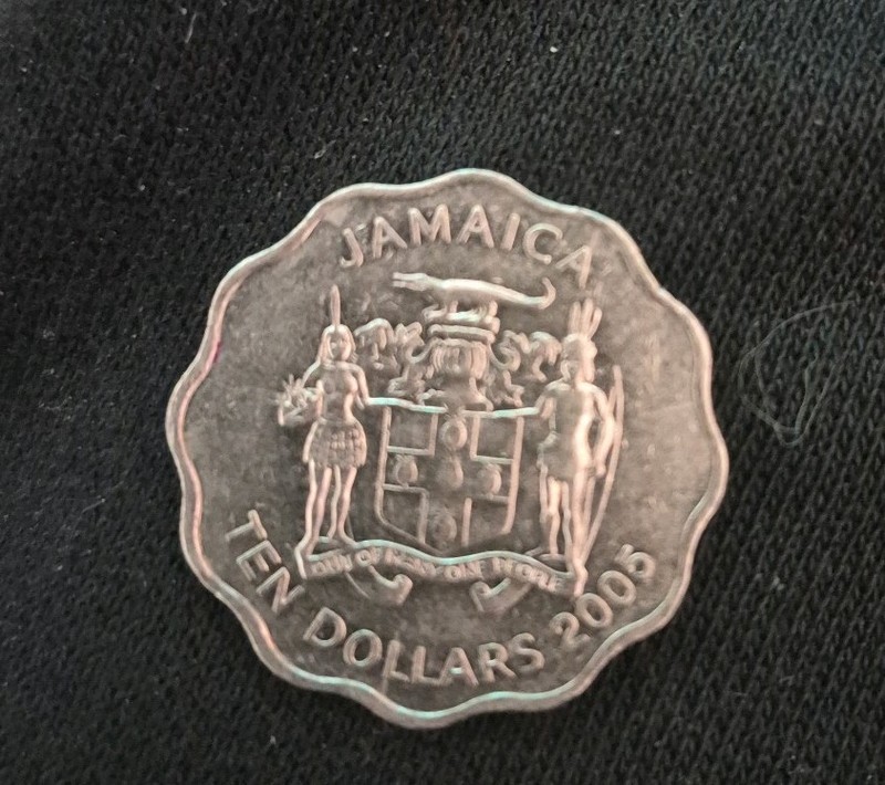 JAMAICAN TEN 10 dollar coin, Unique flower shape, and