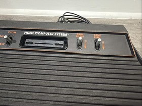 Atari 2600 Model CX-2600 A &mdash; Tested & Working