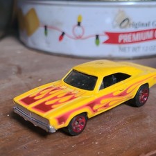 Hot Wheels Dodge Charger 1:64 Diecast Car Yellow Red Flame Model Vehicle