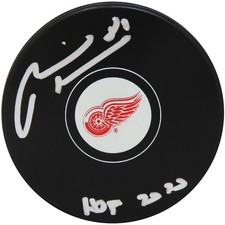 Marian Hossa Signed Detroit Red Wings Logo Hockey Puck  w/HOF 2020 -SCHWARTZ COA