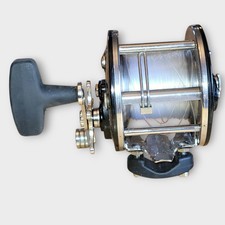 Penn 309 Level wind Reel for parts USA Black ...