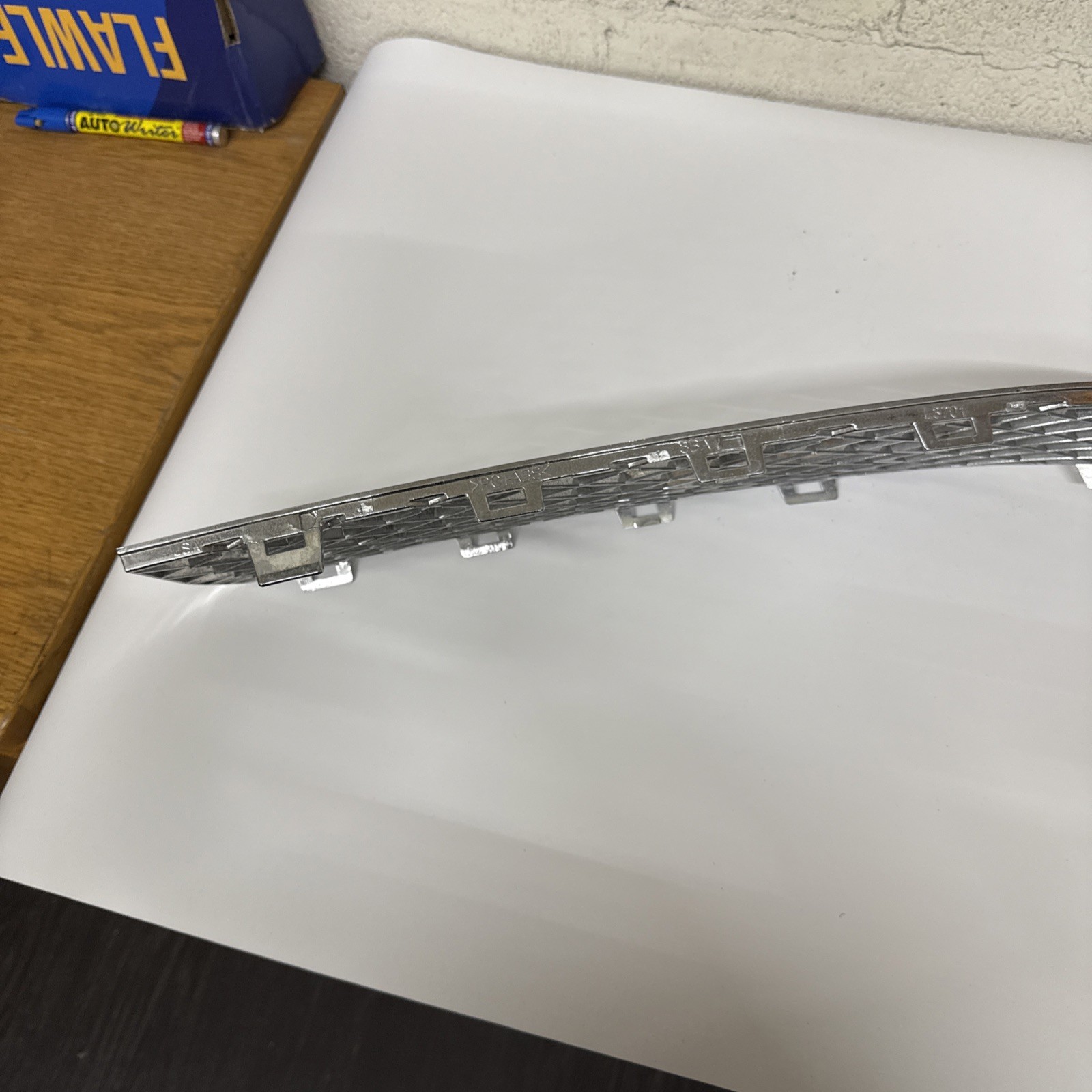 Bentley Continental Gt Gtc front bumper left center grill 16-18 3W3807681#3165