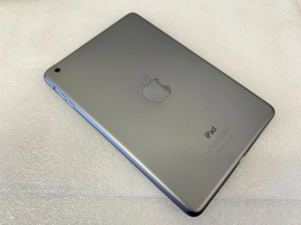 Apple iPad Mini 1 WiFi 16GB 7.9" A1432 Warranty Space Grey Excellent Battery - Image 3 of 4
