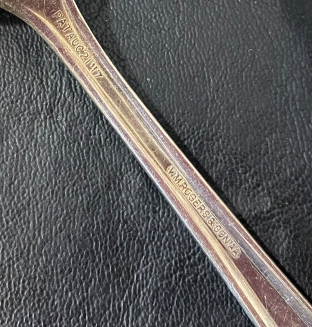 Wm Rogers and Son 1917 Lincoln Pattern silverplate flatware vintage set 149 pcs