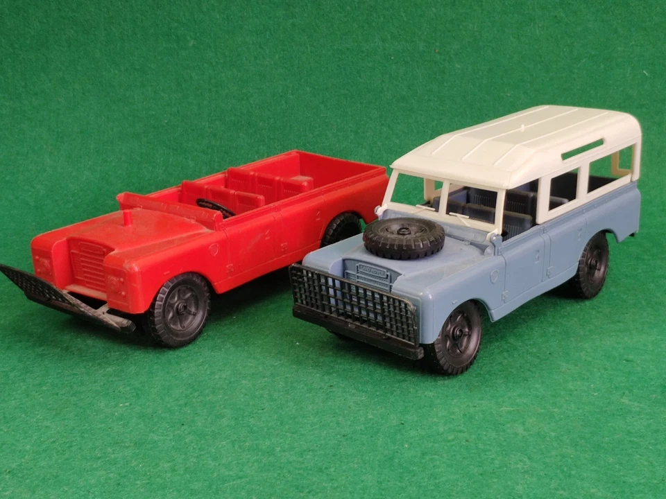 COPPIA LAND ROVER PLASTICA VERVE MADE IN ITALY GIOCATTOLO VINTAGE EPOCA 1:18 ITA - Immagine 2 di 4