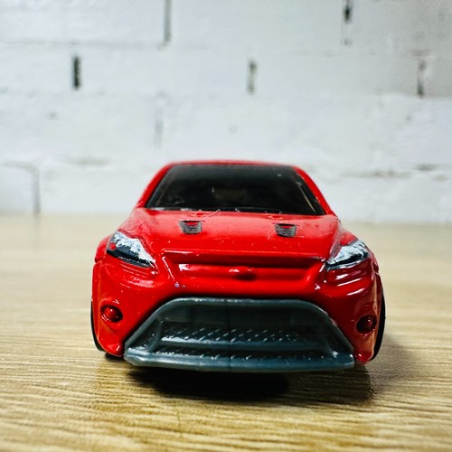 09 Ford Focus RS Red White 2012 HW All Stars 9/10 - Picture 13 of 15