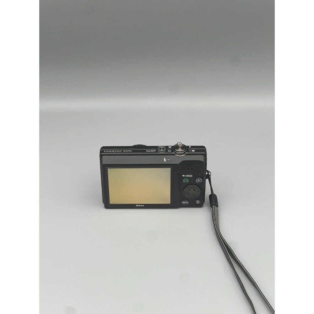 Nikon COOLPIX S570 Digital Camera 12.0MP 5x Optical Zoom CCD Face