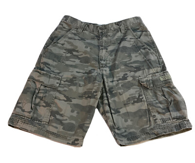 Wrangler Camouflage Tree Cargo Shorts Men's Sz 32