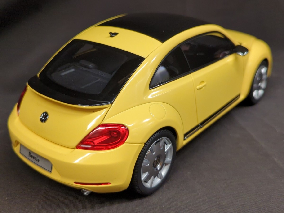 Kyosho 1/18 Volkswagen The Beetle 2012 Coupe Sun Flow No