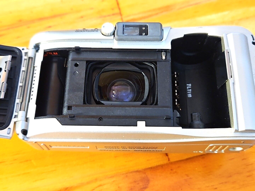 Olympus Stylus Epic Zoom 115 35mm Point and Shoot Camera *WORKING - READ* - Picture 16 of 23
