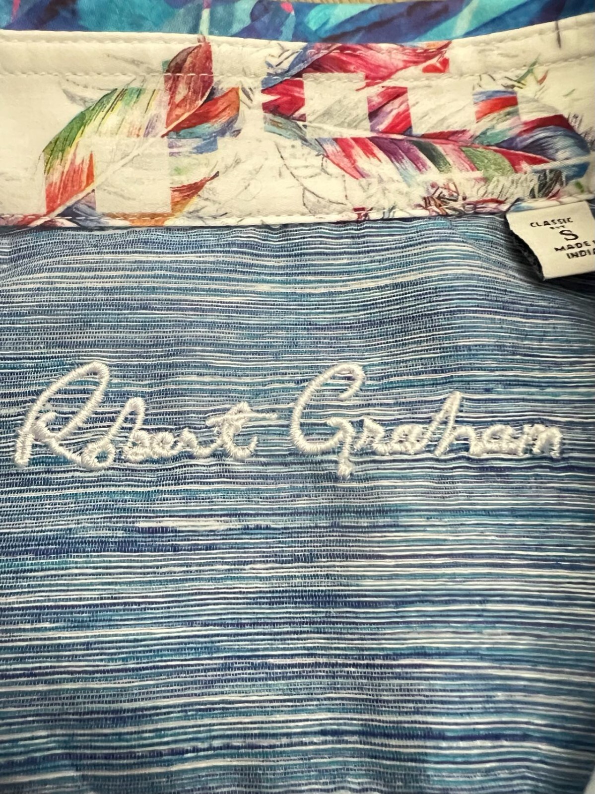 Robert Graham SANDERSON Tropical Print Size S Classic Fit Short Sleeve NWT