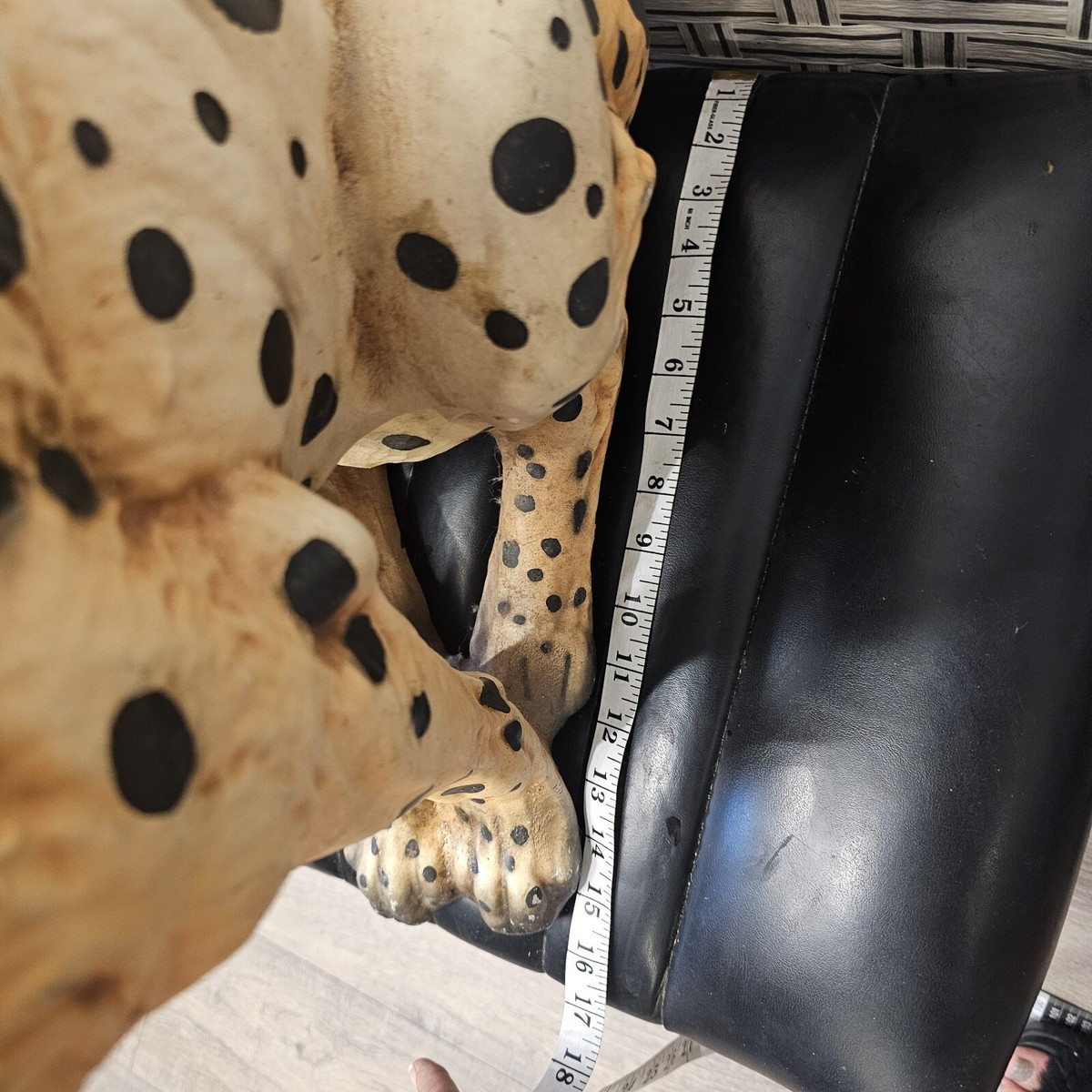 Vintage Cheetah Mid Century Era Style Ronzan Italian Hand-Painted