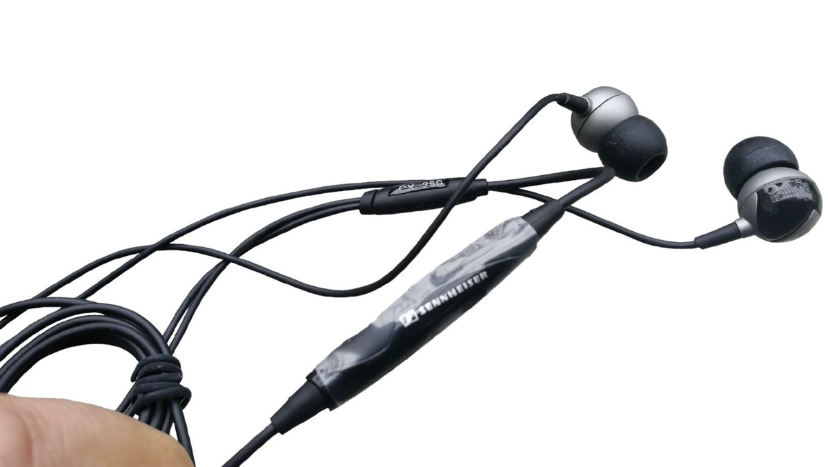 Sennheiser Earbuds Black Sennheiser CX 275 S Earphones At U20b9