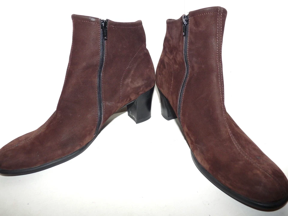 Botas bajas de cuero gamuza marrón ARCHE para mujer talla 7M de EE. UU. Foto 2 de 4