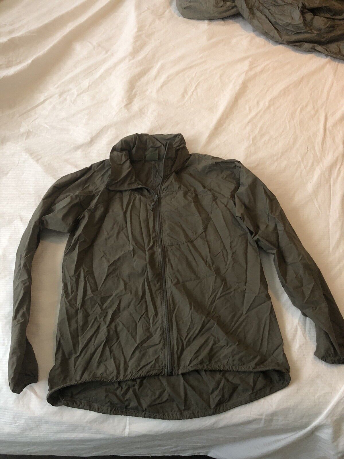 USGI Patagonia Level 4 Windshirt Gen II Nylon Military PCU Jacket Hooded Size S