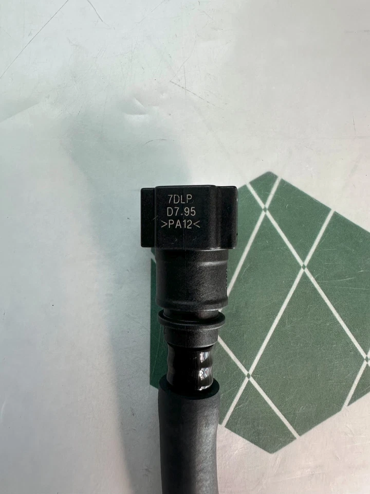 MANGUERA COMBUSTIBLE ALTA PRESIÓN MITSUBISHI MIRAGE LANCER MR340095 Original JDM Foto 4 de 4