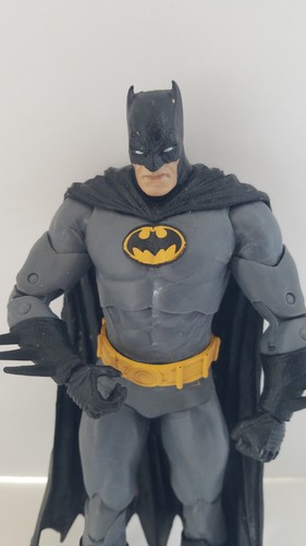 McFarlane DC Gladiator Batman Dark Nights 7,5" Actionfigur Lot 2 - Bild 12 von 14