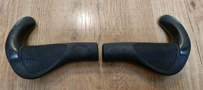 Ergon Ergonomische Lenkergriffe & Bar Ends in Grau/Silber (Paar) GEBRAUCHT