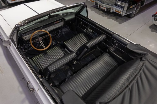 1965 Oldsmobile Cutlass 442 Convertible 