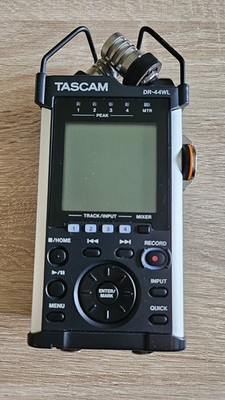 Tascam DR-44WL Digitaler Audio Recorder