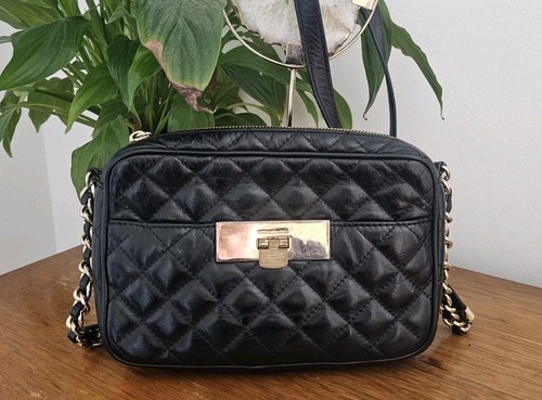 Michael Kors Gray Leather Quilted Chain Strap Credit Card Zipper Crossbody Bag