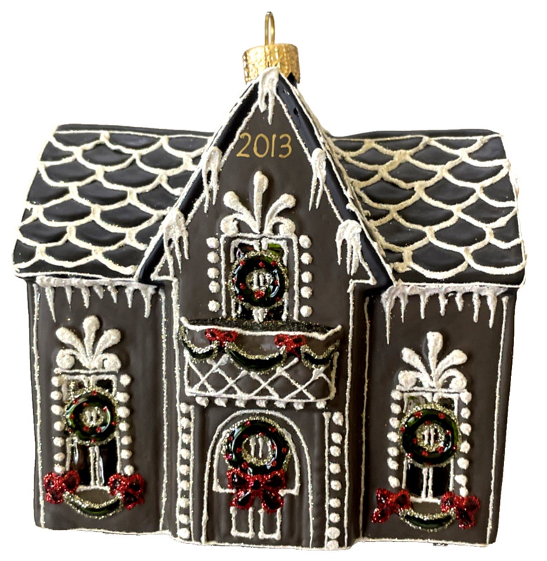 RARE 2013 POLAND ~ MARTHA STEWART Blown Glass ~ ~ GINGERBREAD HOUSE ~ Ornament