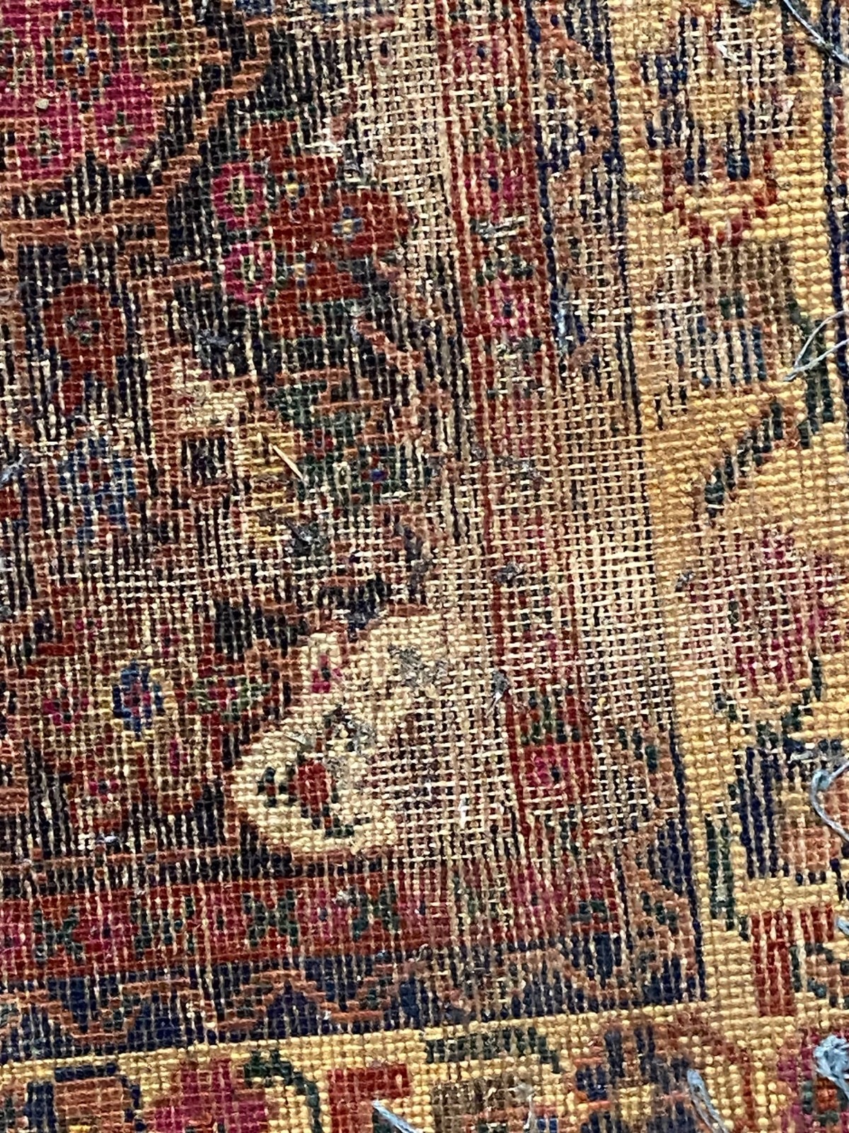 Small Antique Rug (Pre-owned) | Antiques Area Rug with Free Shipping
