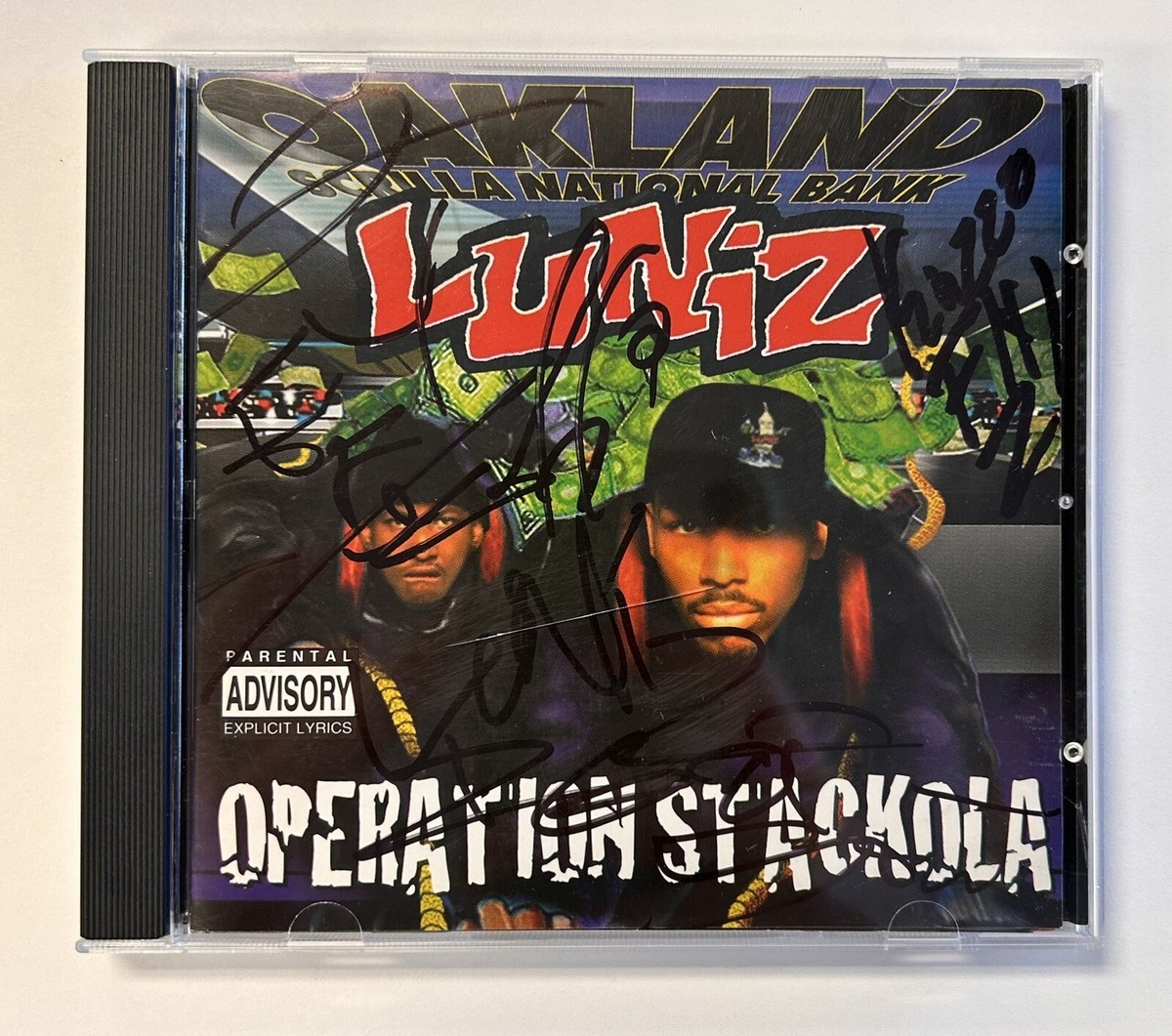 LUNIZ Operation Stackola レコード Operation Stackola by Luniz (CD, Jul-1995, Virgin) SIGNED, VG+