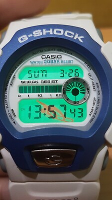 Vintage G-Shock 900 Degree Surfboard DW-004 White Blue Cloth