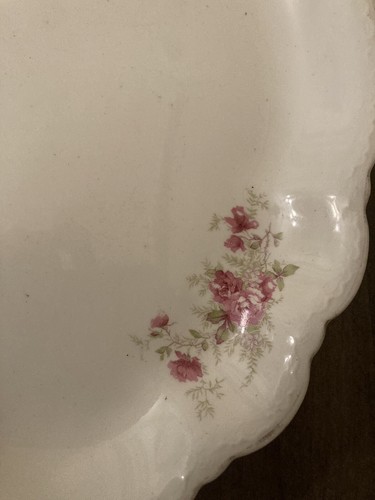 Homer Laughlin Hudson China Dinner Platter with pink floral pattern ca. 1920's. - Picture 6 of 6
