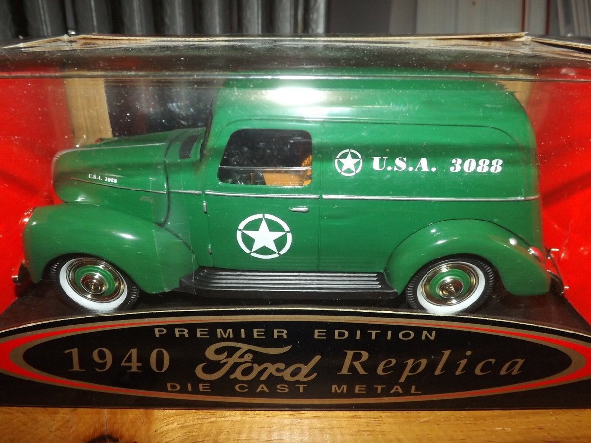PREMIER EDITION 1940 FORD REPLICA MILITARY PANEL 1:18 NIB GOLDEN