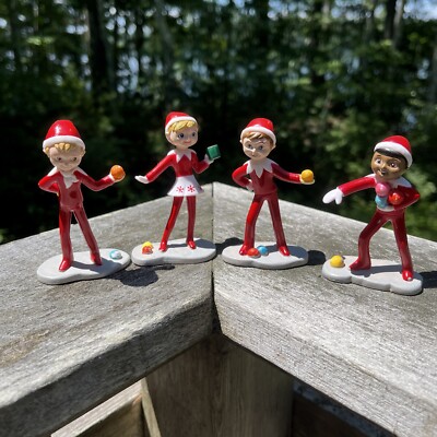 HTF Set Of 4 PVC The Elf On the Shelf 3 1/4'' Tall Figures, Snowball Fight