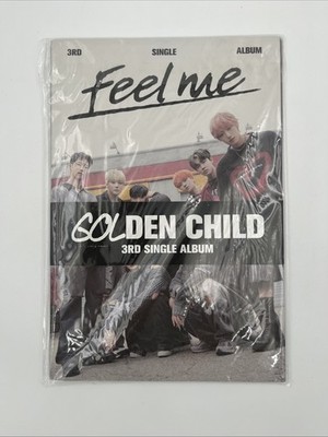 Feel Me-Random Cover-Incl. 64pg Photobook, Envelope, Polaroid, Photocard +...
