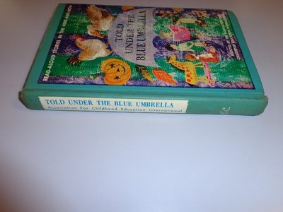 VINTAGE- TOLD UNDER THE BLUE UMBRELLA-ASSOCIATION FOR CHILDHOOD ED.-HB-X-LIB
