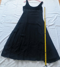 Tahari Black scoop neck/sleeveless velvet bodice silk hong kong dress sz.12 vint