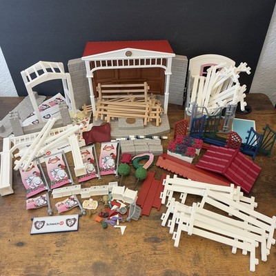 Schleich Horse Barn Stable Fence & More Parts Bundle Mixed Lot Over 100 Pieces