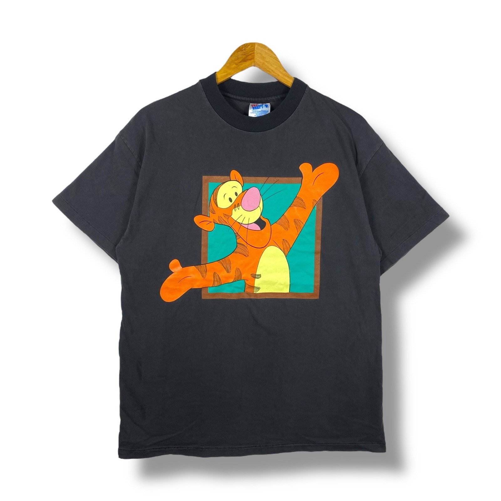 Vintage 90's TIGGER Disney Cartoon Graphic Tee Shirt Large S