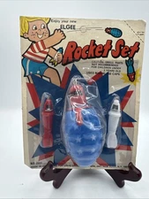 RARE Vintage RED WHITE BLUE Novelty TOY Cap Bomb Hand Grenade & 2 Rockets NOS
