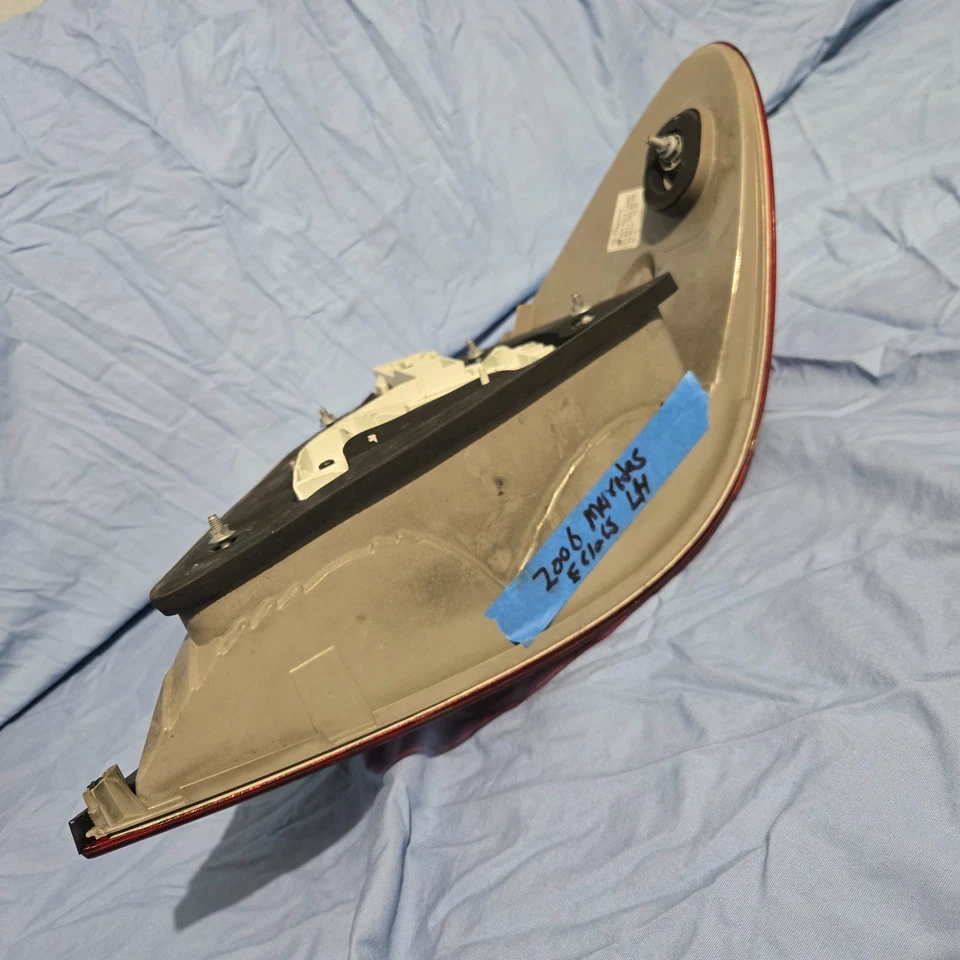 Faro trasero izquierdo mercedes-benz w211 clase e 2003-2009 a2118200364 oem Foto 3 de 4