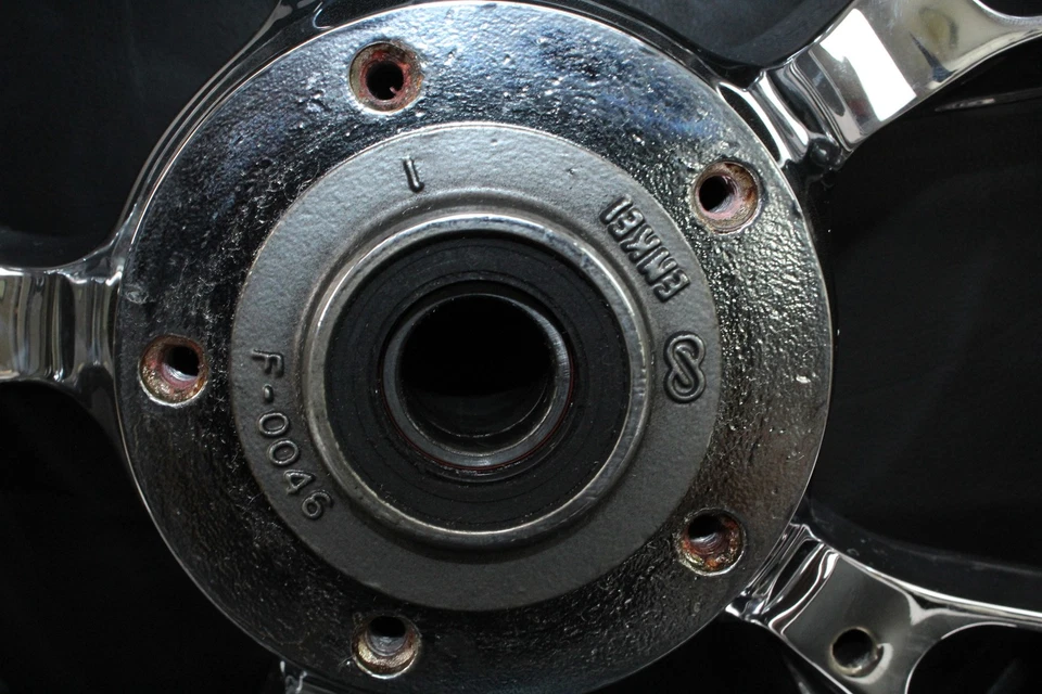 Llanta delantera cromada 06-11 Kawasaki Ninja ZX14R ZX14 Foto 3 de 4