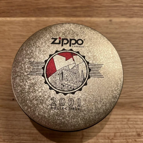 ZIPPO CANADA 2001 collectible