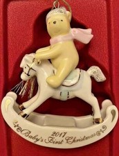 NEW Winnie the Pooh Babys First Christmas Ornament Baby  s 1st Xmas 2017