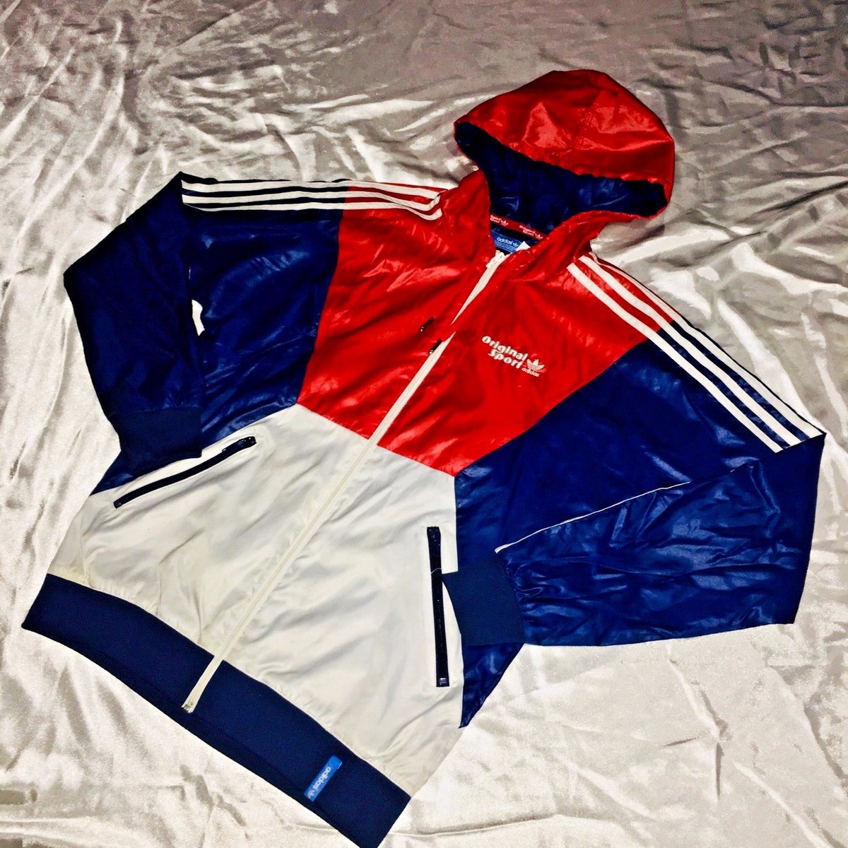 Super Rare Vintage Adidas Originals Jacket Shellsuit Red