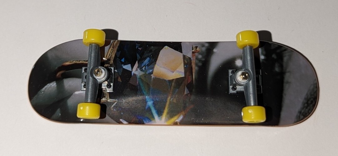 Tech Deck Fingerboard Skateboard with Diamond Gemstone Design - Rare HTF-image