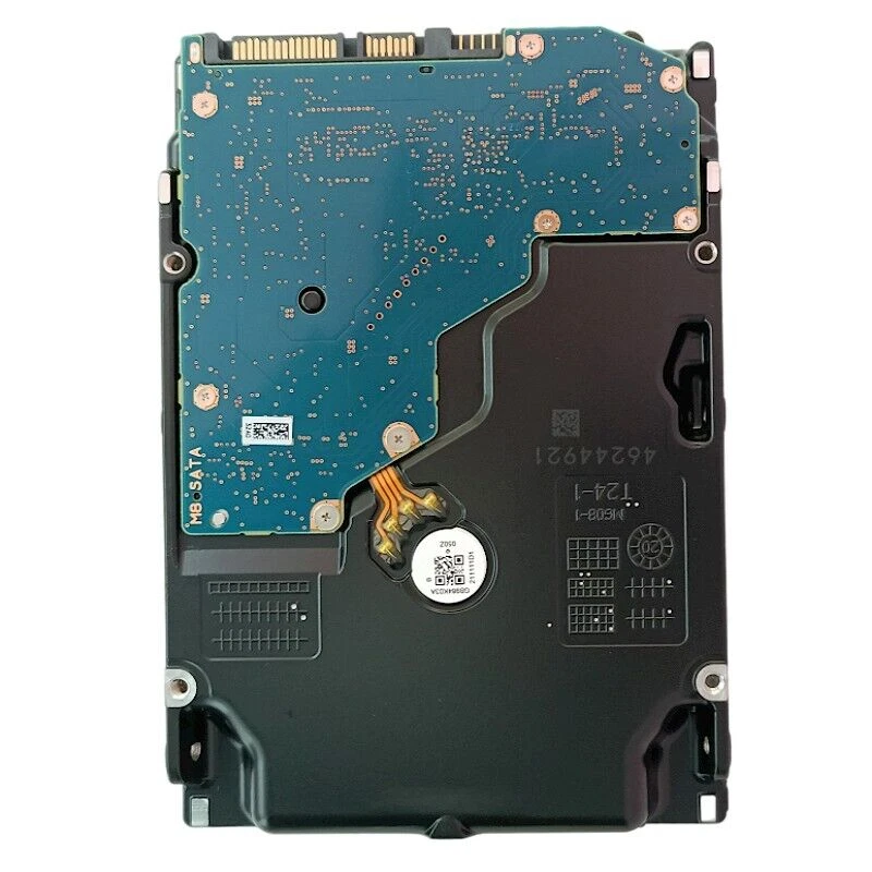 Lenovo ThinkSystem 7XB7A00046 00YK035 Hard Drive - 10TB,7.2K RPM,3.5" SAS,12Gb/s - Image 3 of 4