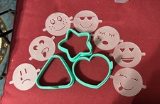 Pampered Chefs 3 Pancake Molds - Star Triangl...